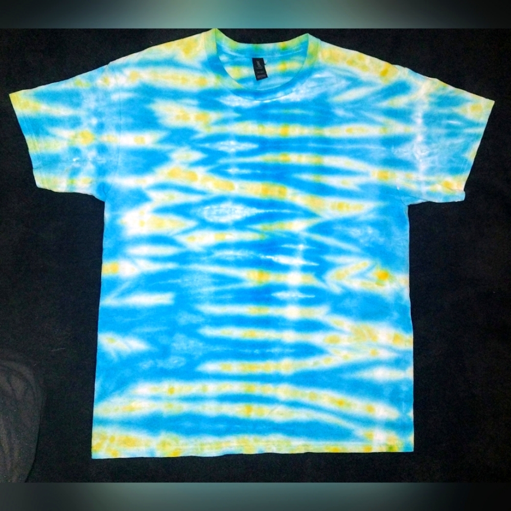 "Tide Pool" Blue And Green Striped Ice Dye Tie Dye T Shirt ~ Sz L